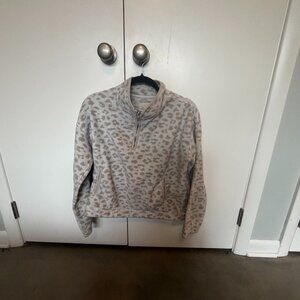 Thread & Supply Nadia Sherpa Fleece Pullover In White Leopard